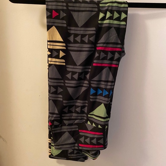 Lularoe leggings TC - Picture 2 of 2